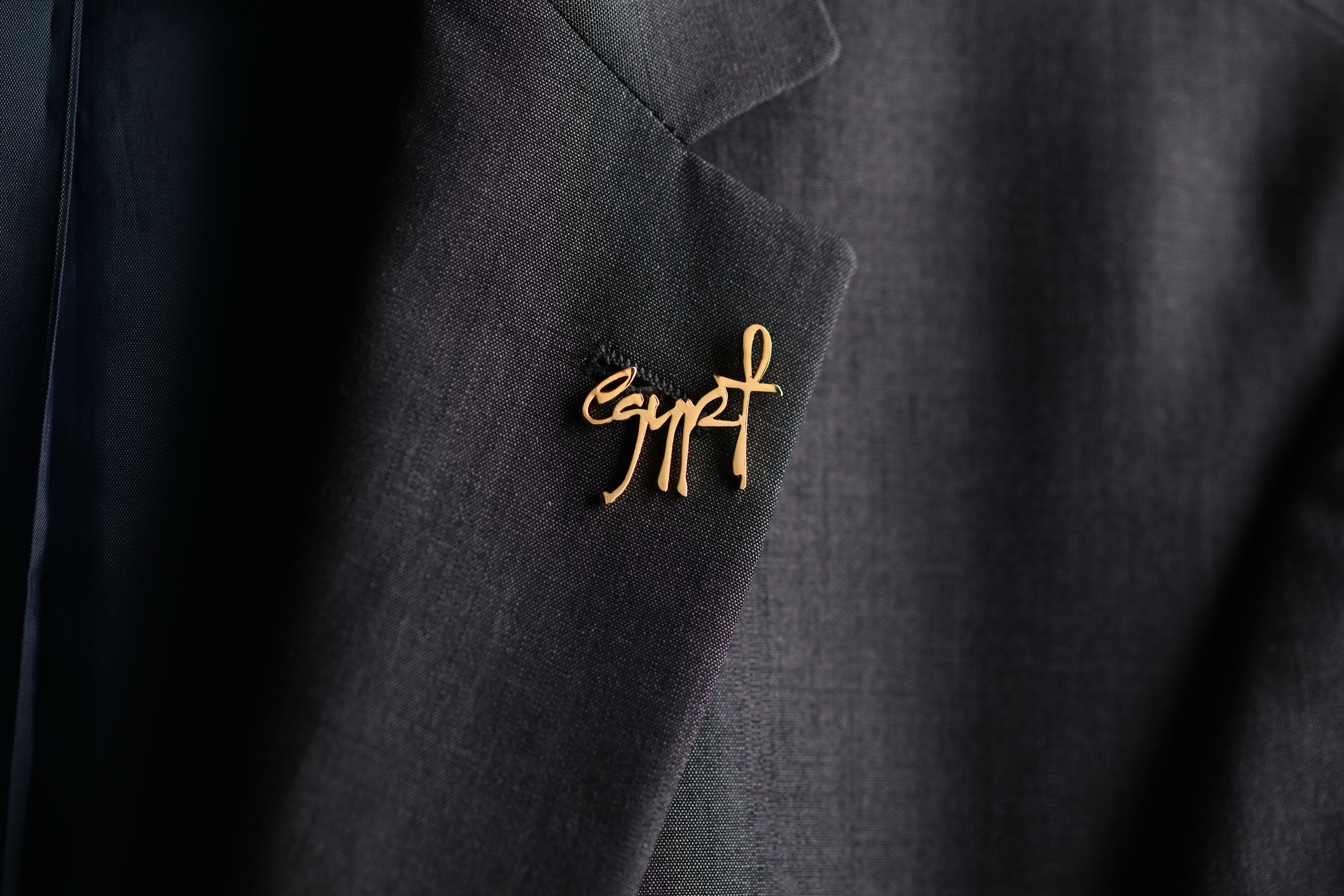 Egypt Logo Gold Lapel Pin