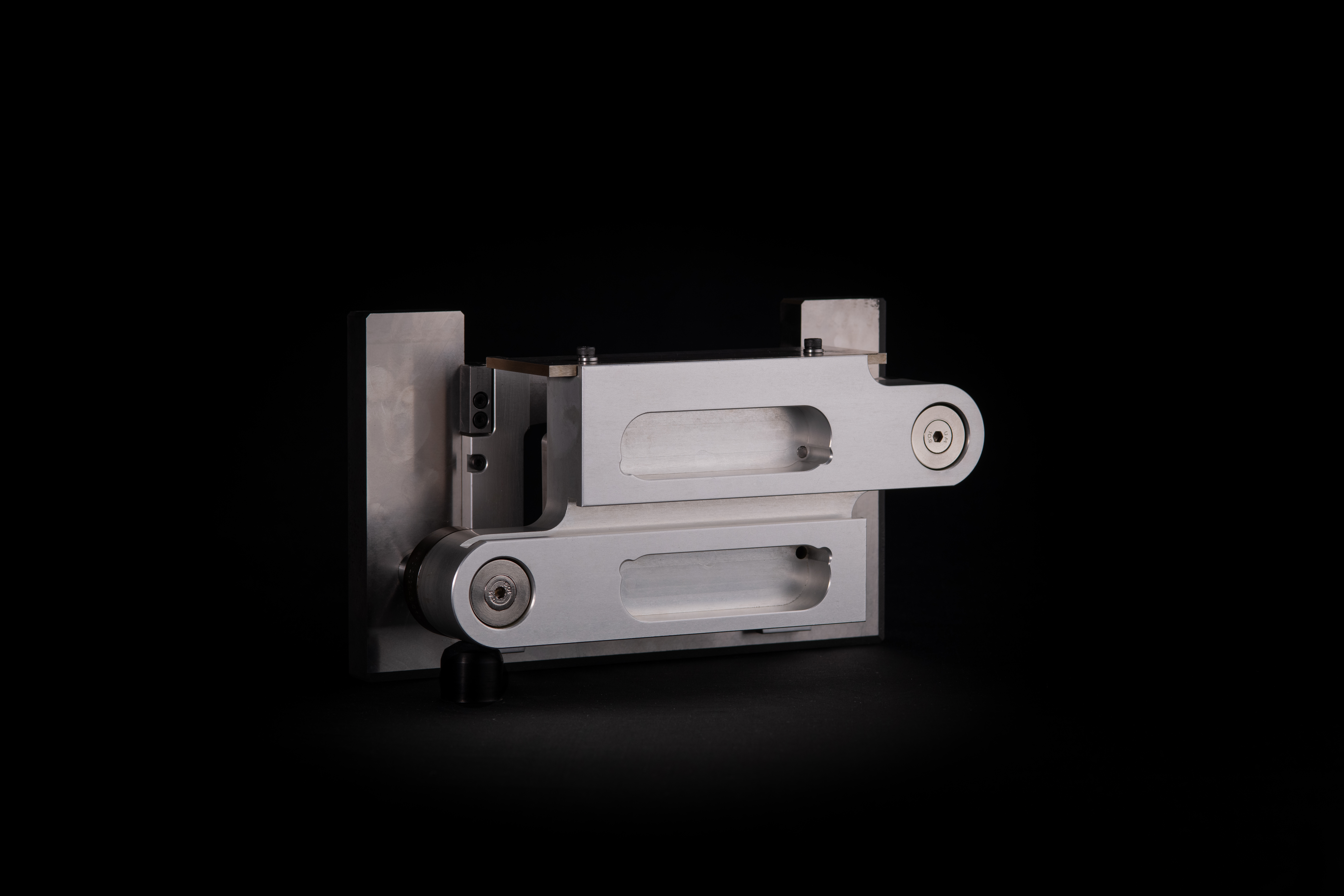 Rectangular Die Cutting Tool